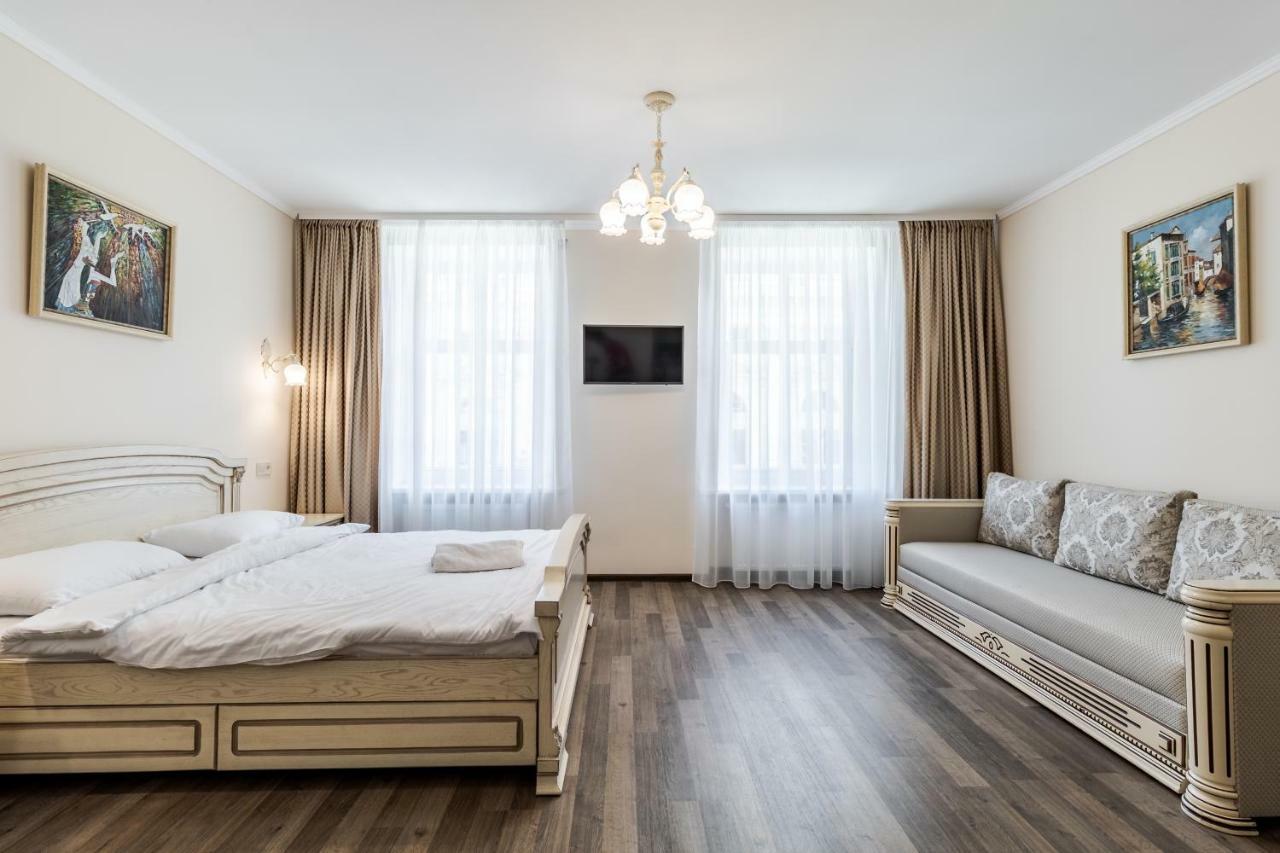 Opera House Apartment 3 Lviv Dış mekan fotoğraf