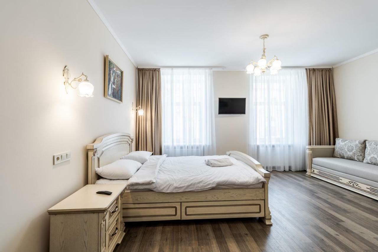 Opera House Apartment 3 Lviv Dış mekan fotoğraf