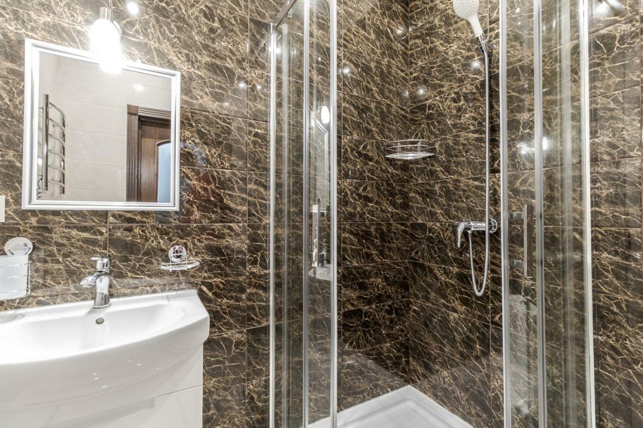 Opera House Apartment 3 Lviv Dış mekan fotoğraf